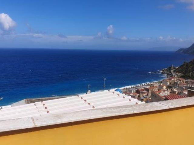 Appartamento in vendita a Calabria, Reggio Calabria
