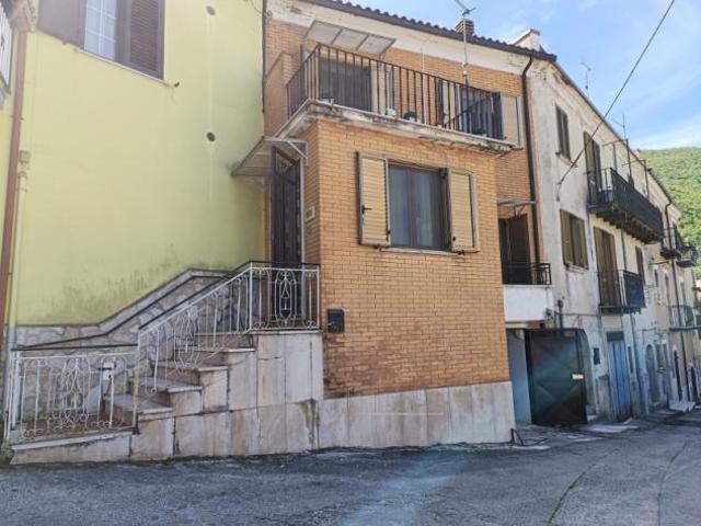 Villa Indipendente in vendita a Colli A Volturno, Molise