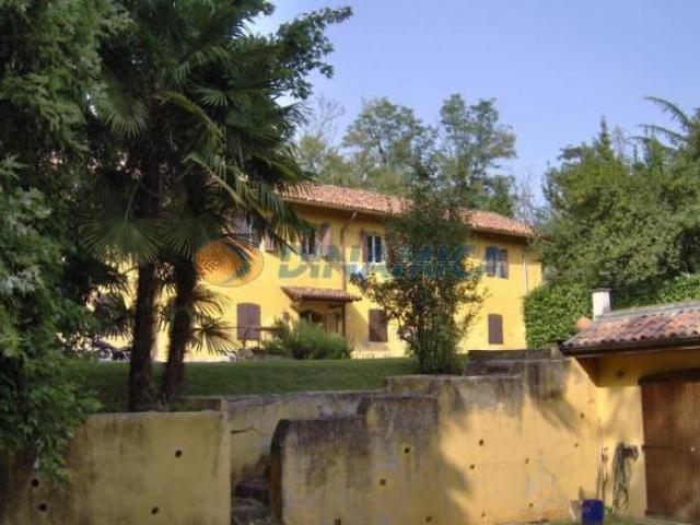 Villa Indipendente in vendita a Triuggio, Monza e della Brianza