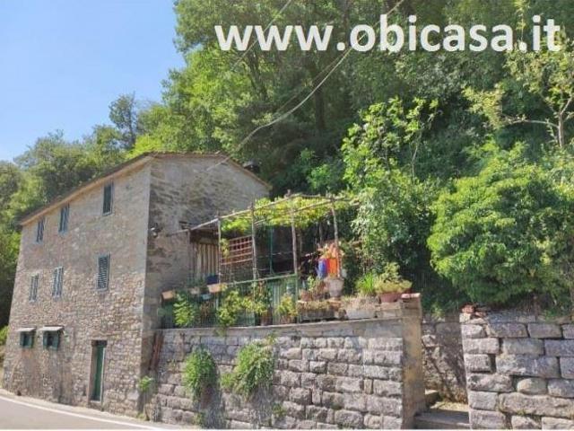Villa Indipendente in vendita a Marradi, Toscana