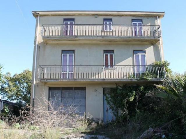 Villa Indipendente in vendita a Nissoria, Sicilia