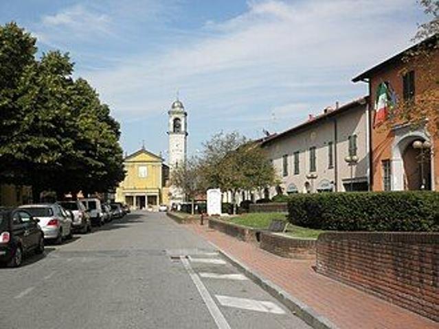 Appartamento in affitto a Cerro al Lambro, Milano