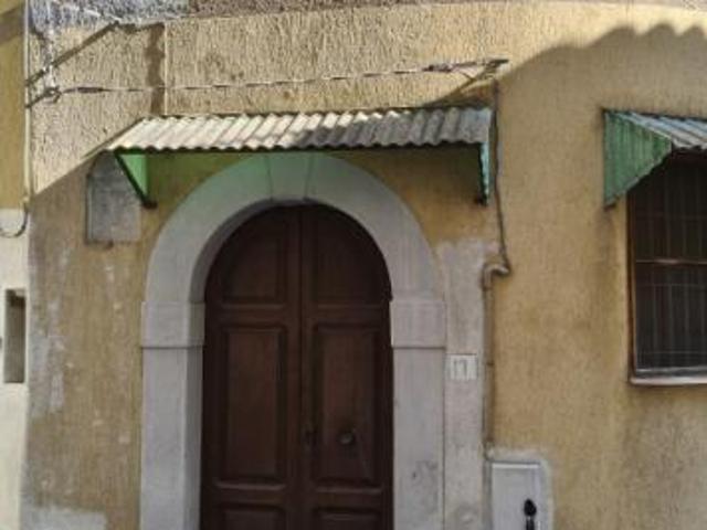 Appartamento in vendita a Colli A Volturno, Molise