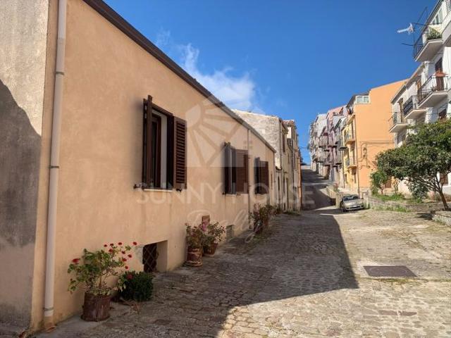Appartamento in vendita a Gratteri, Sicilia