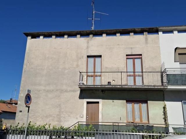 Villa Indipendente in vendita a Cesano Maderno, Lombardia