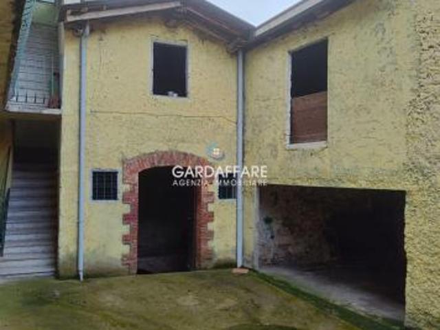 Villa Indipendente in vendita a Comunità montana della Valle Sabbia, Gavardo