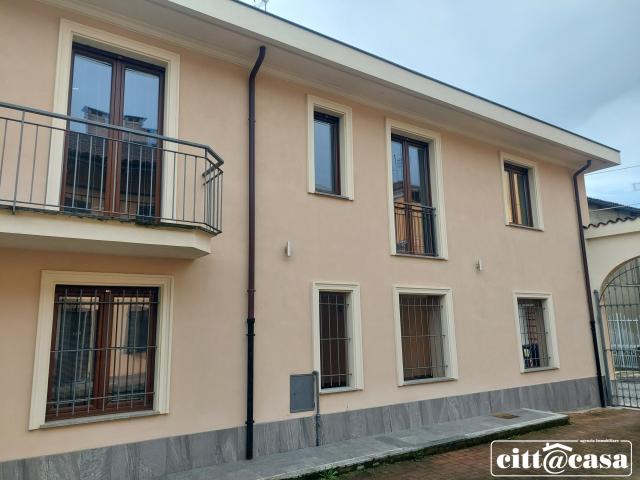 Villa Indipendente in affitto a Madonnina, Piemonte