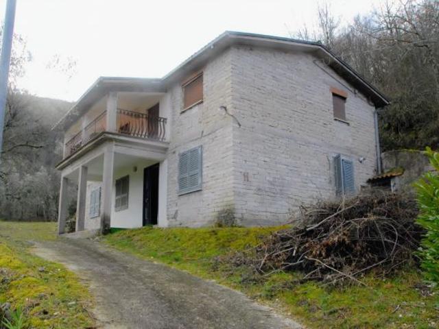 Villa Indipendente in vendita a Alvito, Lazio