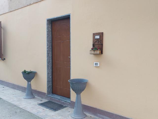 Villa Indipendente in affitto a Borgo Ticino, Pavia