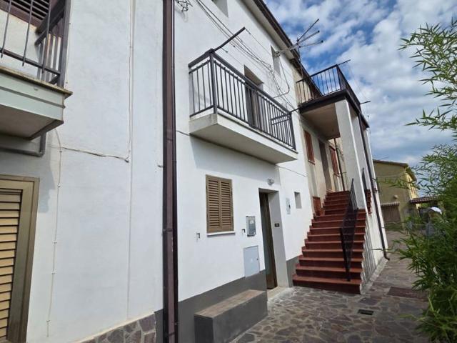 Villa Indipendente in affitto a Calabria, Cosenza