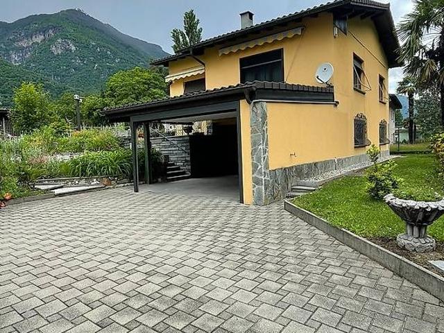 Immobilie kaufen in Cresciano, Tessin
