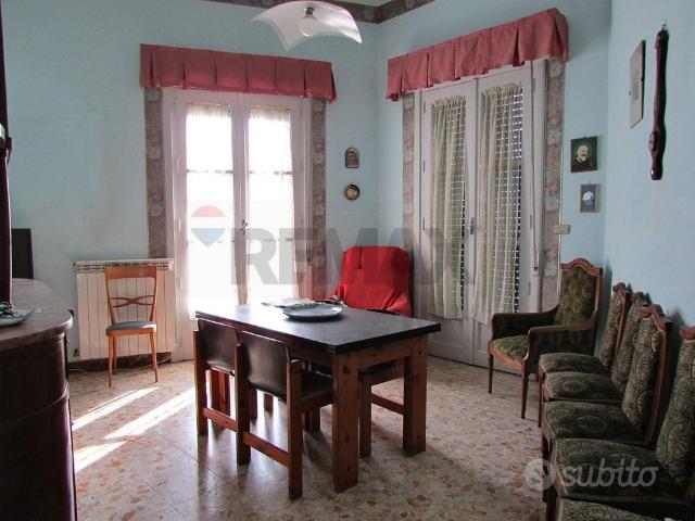 Villa Indipendente in affitto a Bronte, Sicilia