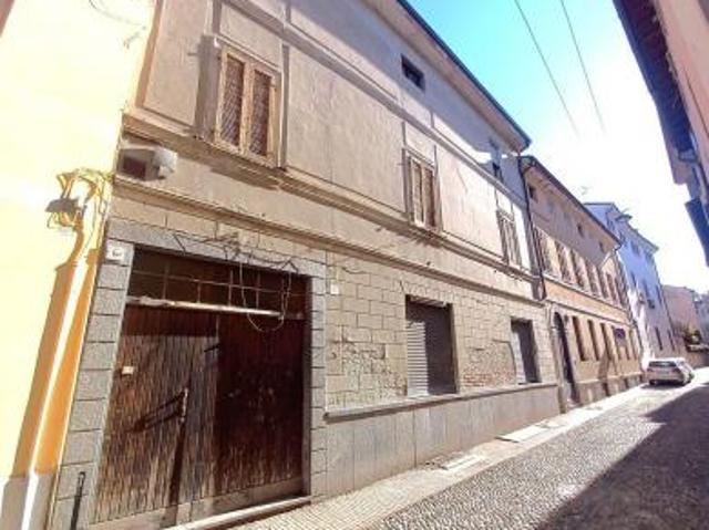 Villa Indipendente in vendita a Cremona, Lombardia
