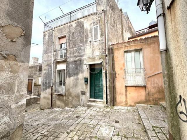 Appartamento in vendita a Chiaramonte Gulfi, Sicilia