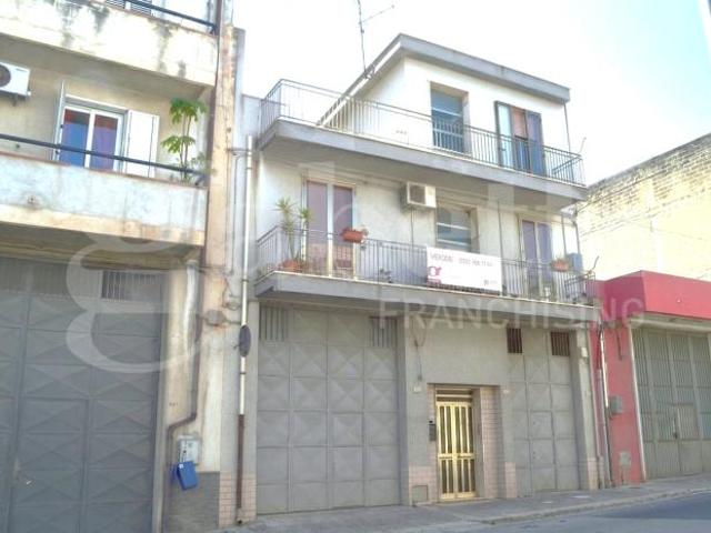 Appartamento in vendita a Comiso, Sicilia