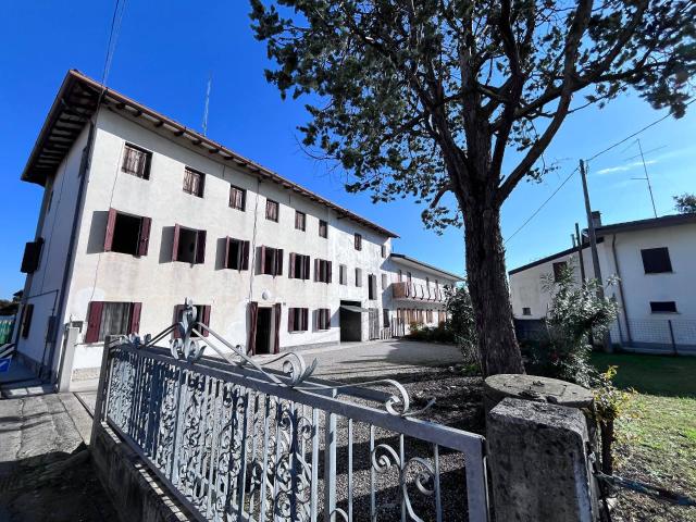 Villa Indipendente in vendita a Brugnera, Friuli-Venezia Giulia