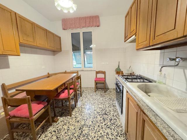 Villa Indipendente in affitto a Leivi, Liguria