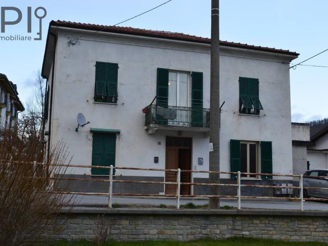 Villa Indipendente in vendita a Pallare, Liguria