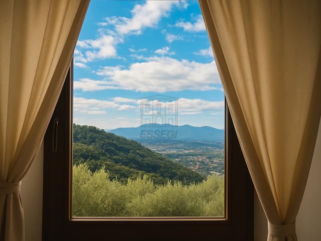 Villa Indipendente in vendita a Uzzano E Castello, Pistoia