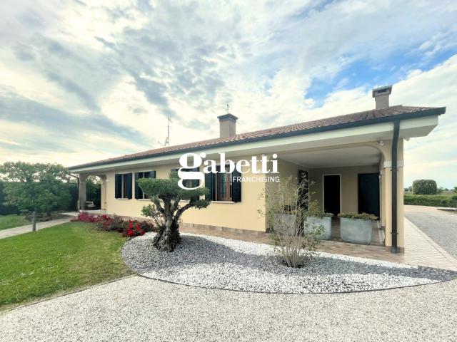 Villa Indipendente in vendita a Arre Di Padova, Veneto