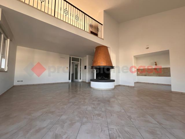 Villa Indipendente in vendita a Bovolone, Veneto