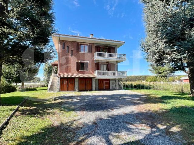 Villa Indipendente in vendita a Borgonuovo, Piemonte