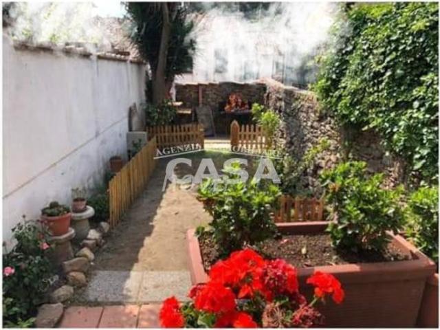 Villa Indipendente in vendita a Buti, Toscana