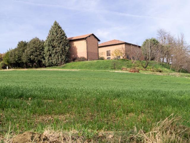 Villa Indipendente in vendita a Arè, Piemonte
