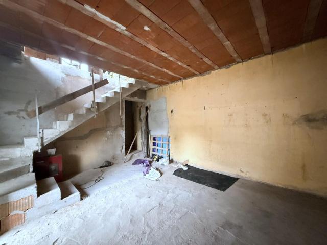 Villa Indipendente in vendita a Vado, Camaiore