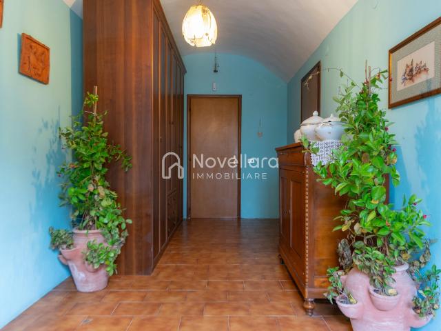 Villa Indipendente in vendita a Pianura Reggiana, Re