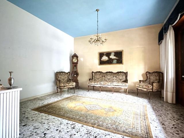 Villa Indipendente in vendita a San Pietro Belvedere, Toscana