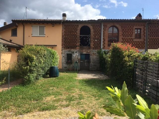 Villa Indipendente in vendita a Capannori, Toscana