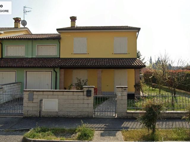 Villa Indipendente in vendita a Casalmaggiore, Lombardia