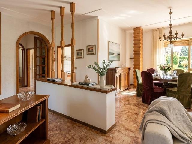 Villa Indipendente in vendita a Unione di comuni Montana Lunigiana, Codiponte