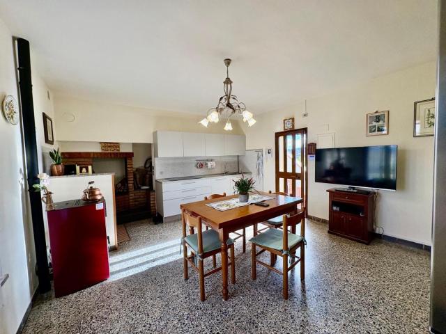 Villa Indipendente in vendita a Unione dei Comuni Circondario dell'Empolese Valdelsa, Castelfiorentino