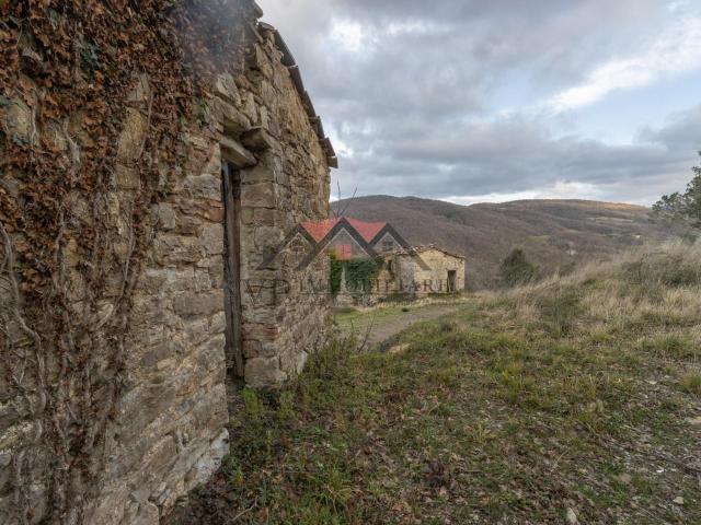 Villa Indipendente in vendita a Castelnuovo Val Di Cecina, Toscana