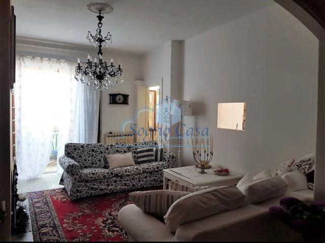 Villa Indipendente in vendita a Cerreta, Castelnuovo Magra