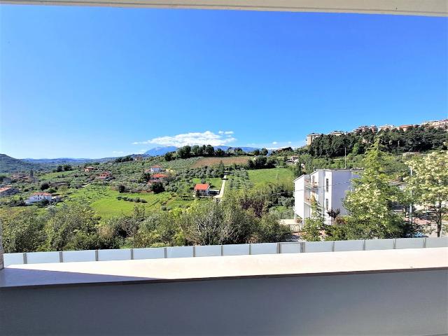 Villa Indipendente in vendita a Santa Barbara, Chieti