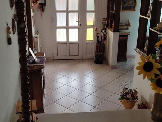 Villa Indipendente in vendita a Sagrati, Corbola