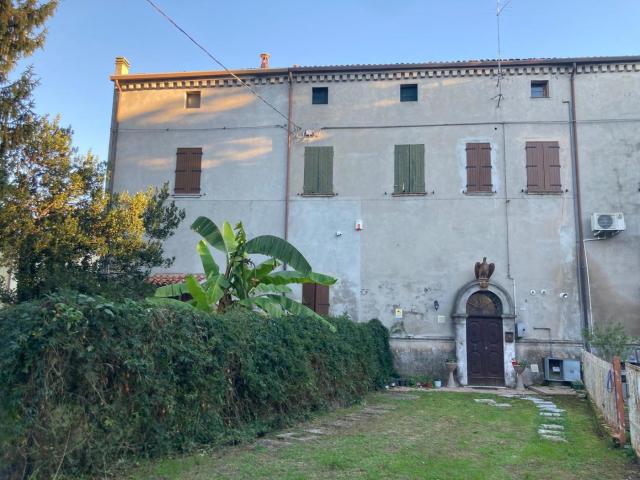 Villa Indipendente in vendita a Crespino, Veneto