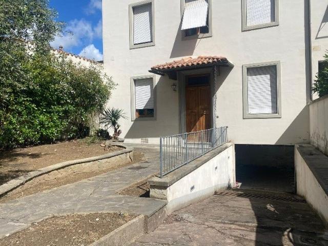 Villa Indipendente in vendita a Unione dei Comuni Circondario dell'Empolese Valdelsa, Empoli