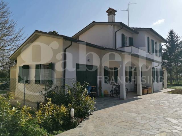 Villa Indipendente in vendita a Unione della Romagna Faentina, Faenza
