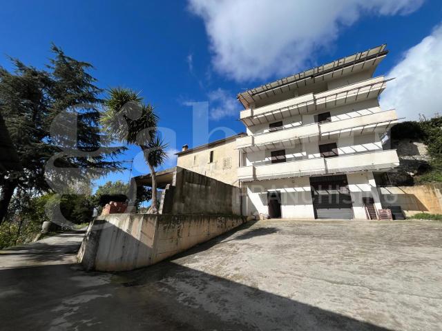 Villa Indipendente in vendita a Gioia Sannitica, Campania