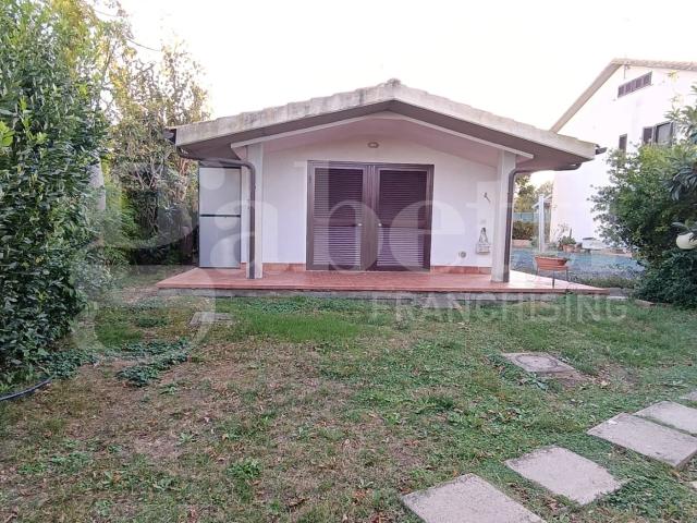 Villa Indipendente in vendita a Rugginosa, Monte Argentario