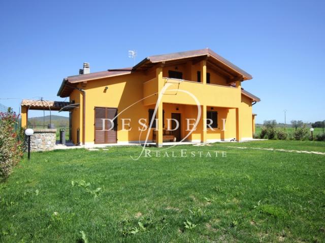 Villa Indipendente in vendita a Le Stiacciole, Monte Argentario