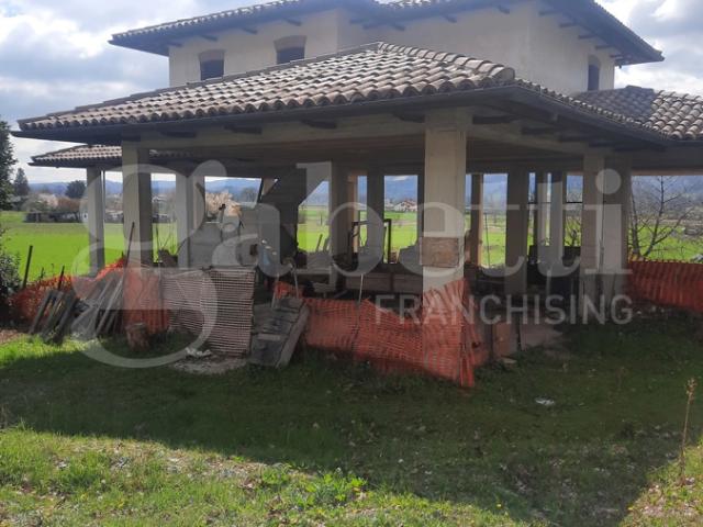 Villa Indipendente in vendita a Semonte Castello, Gubbio