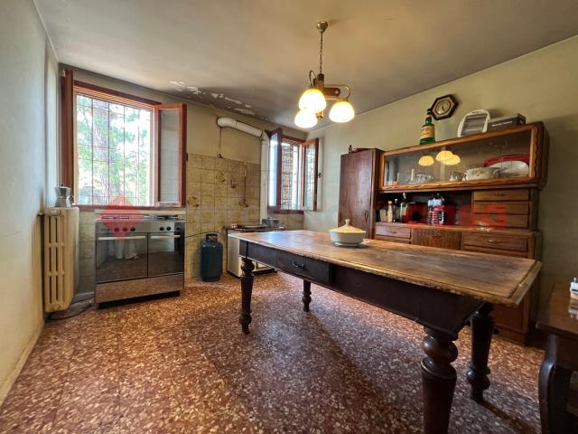 Villa Indipendente in vendita a Isola Rizza, Veneto