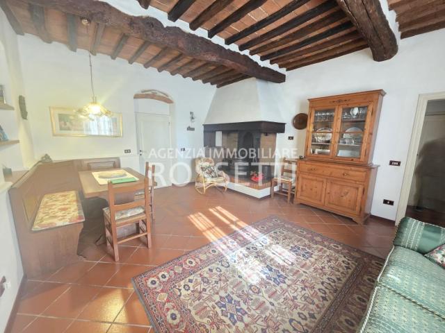 Villa Indipendente in vendita a Lamporecchio, Toscana