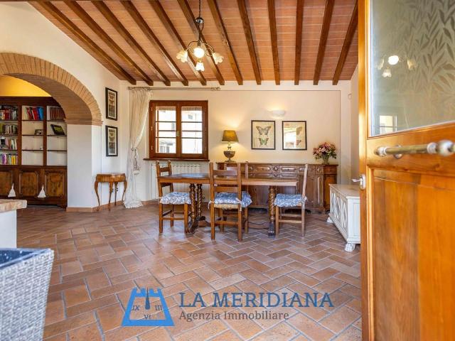 Villa Indipendente in vendita a Lamporecchio, Toscana