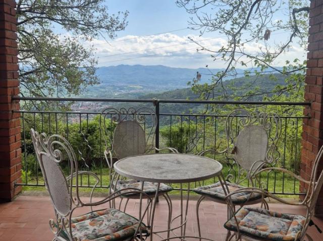 Villa Indipendente in vendita a Loro Ciuffenna, Arezzo